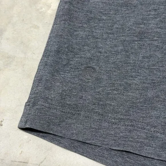 Lululemon Athletics Crop Top Front Pocket Charcoal Gray Activewear Size L Basic - Picture 3 of 5